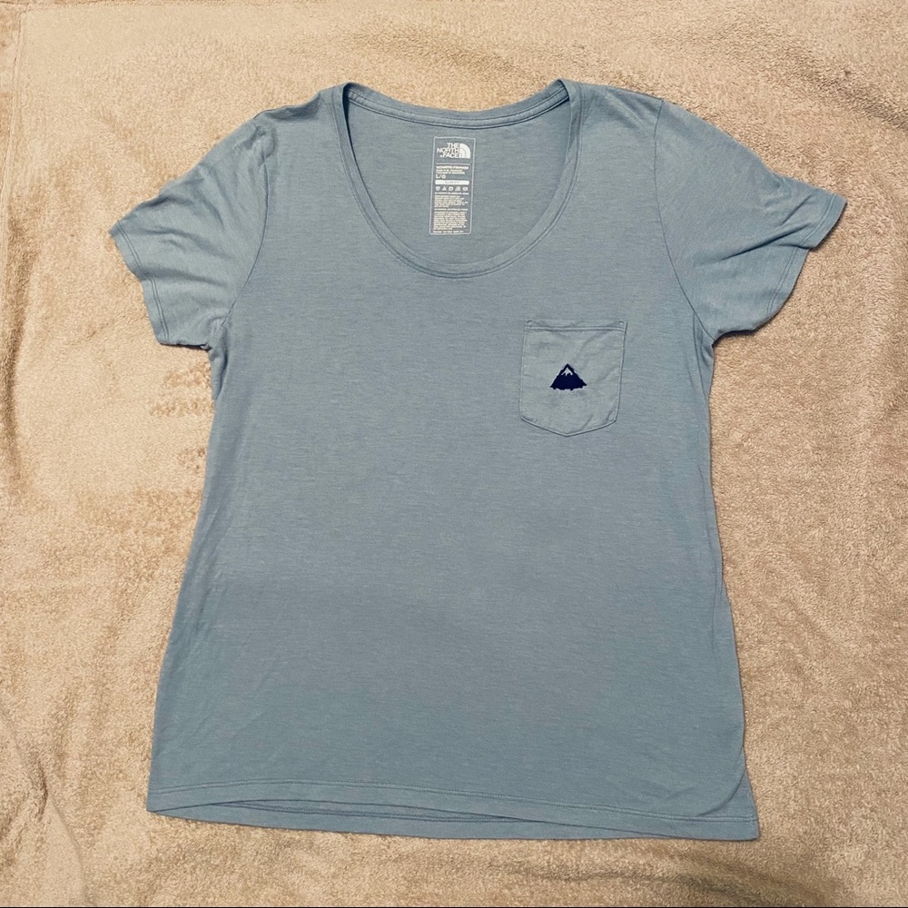 The North Face Large TShirt